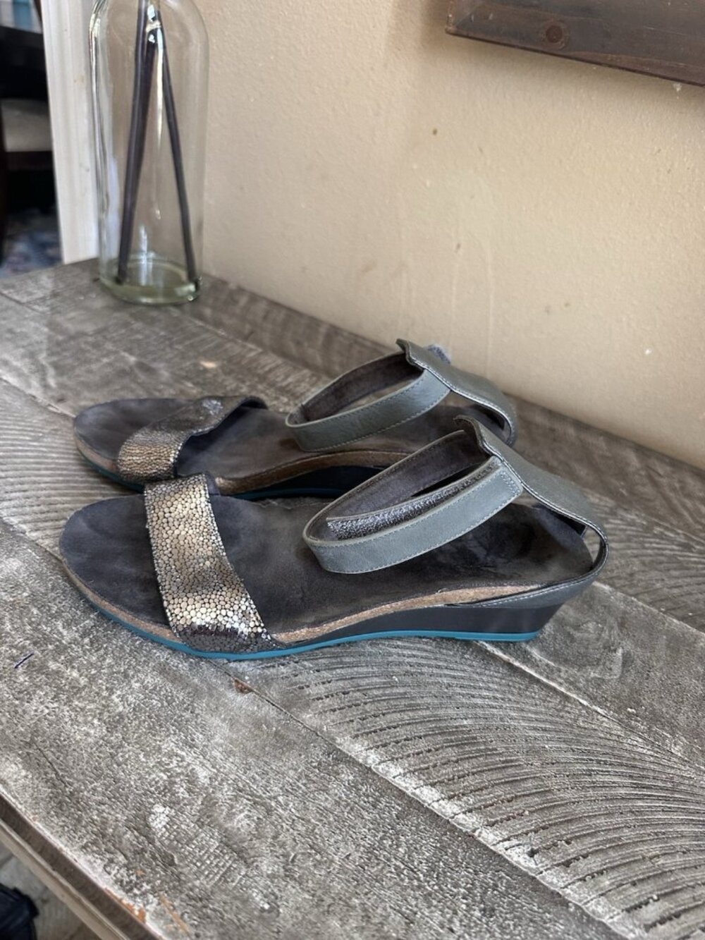 NAOT Footwear Women's EU 38/US 7-7.5 Pixie Wedge Sandal Footbed Leather